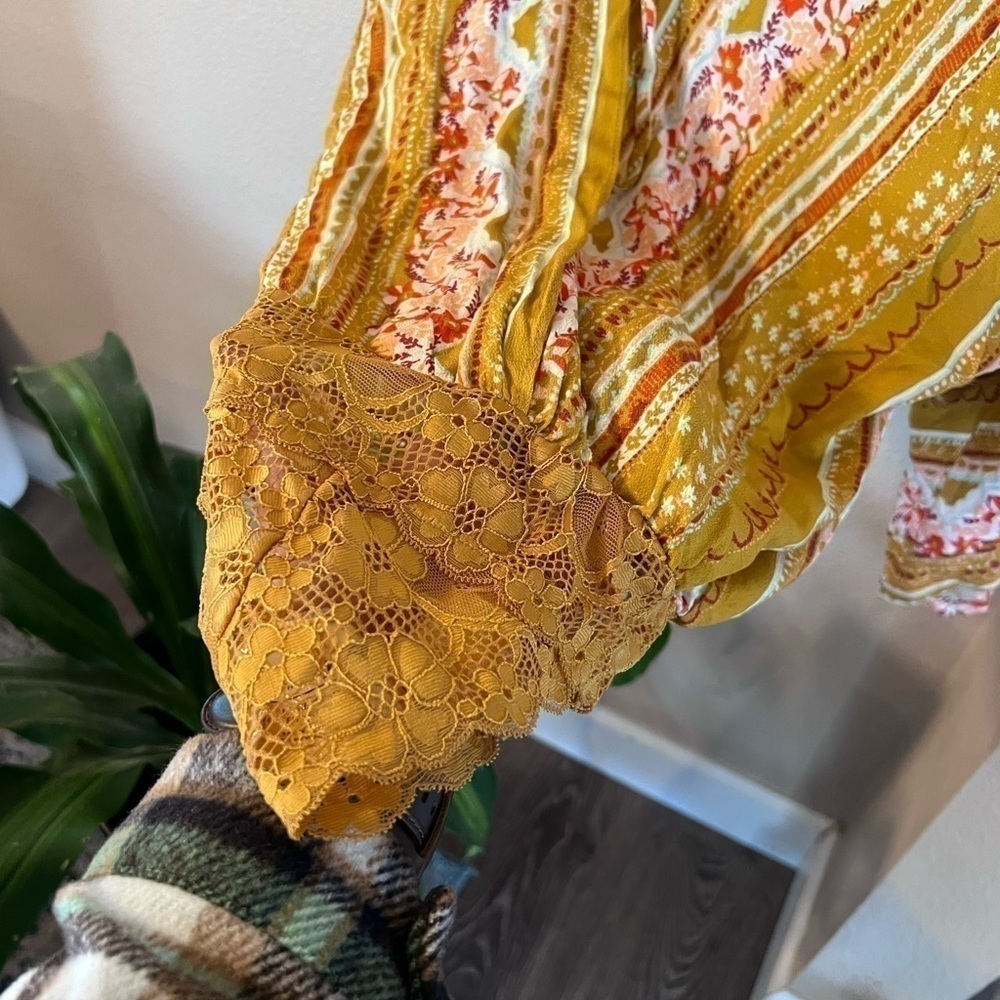 Intimately by Free People Women's Yellow Bodysuit Blouse Top Size XS - Picture 4 of 9